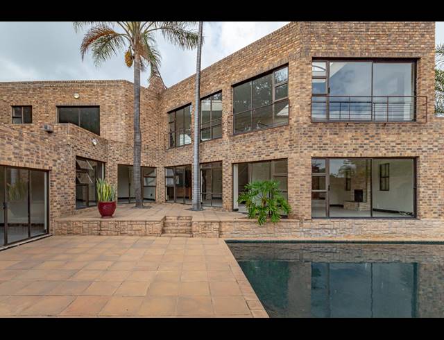 4 BEDROOM HOUSE TO LET IN HURLINGHAM MANOR